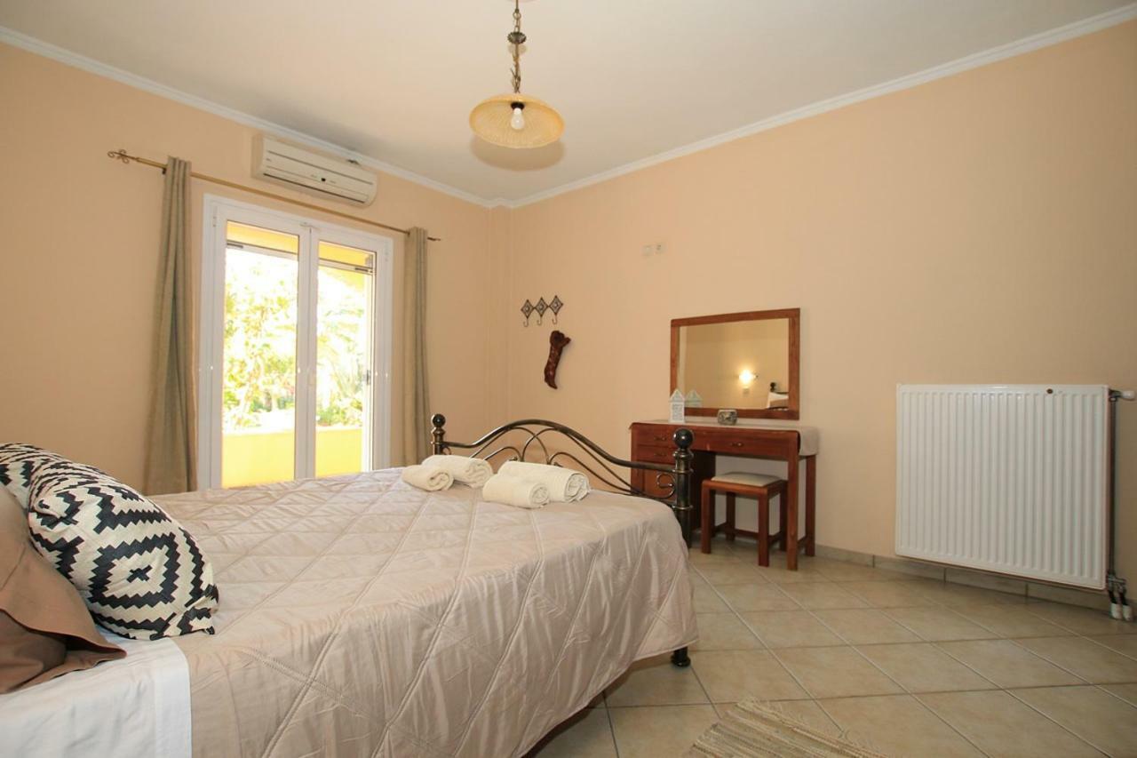 Alex Studios & Apartments Ариллас Экстерьер фото